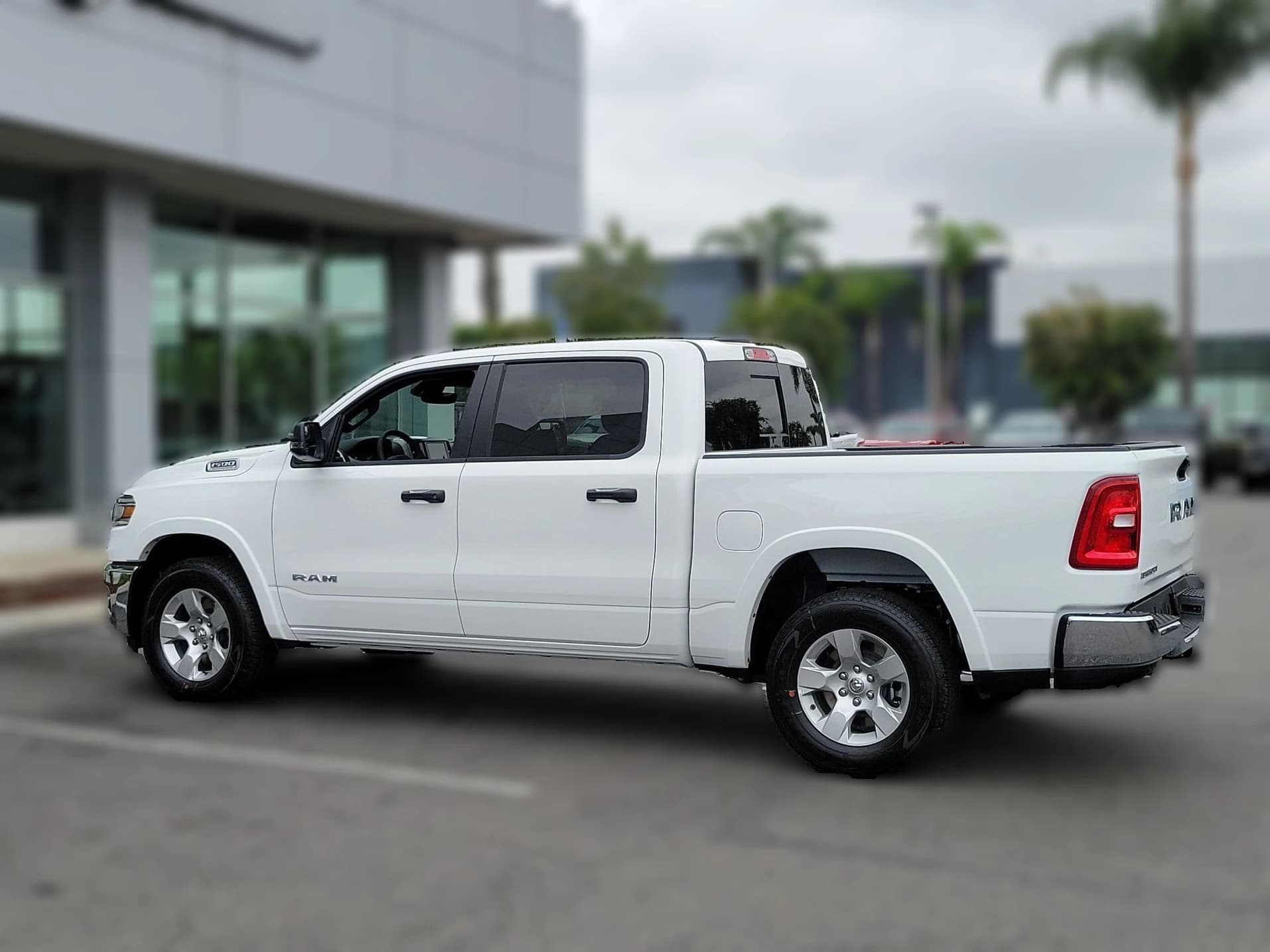 Ram 1500 Big Horn 4x2 Crew Cab 5'7" Box 2026 — side view