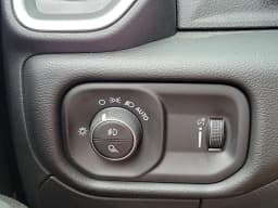 Ram 1500 Big Horn 4x2 Crew Cab 5'7" Box 2026 — side view