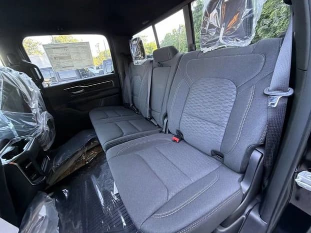 Ram 1500 Big Horn 4x4 Crew Cab 5'7" Box 2026 — side view