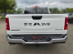 Ram 1500 Big Horn 4x4 Crew Cab 5'7" Box 2026 — side view