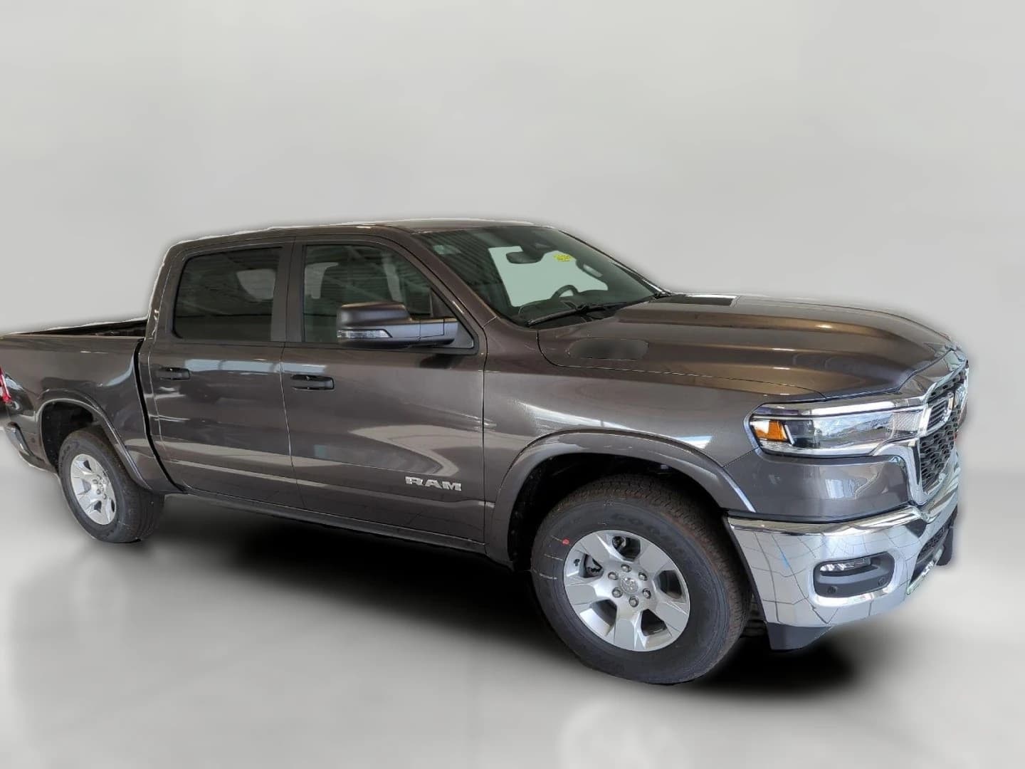Ram 1500 Big Horn 4x4 Crew Cab 5'7" Box 2026 — side view