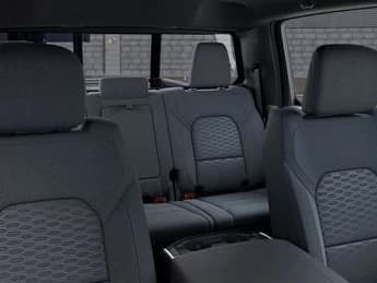 Ram 1500 Big Horn 4x4 Crew Cab 5'7" Box 2026 — side view