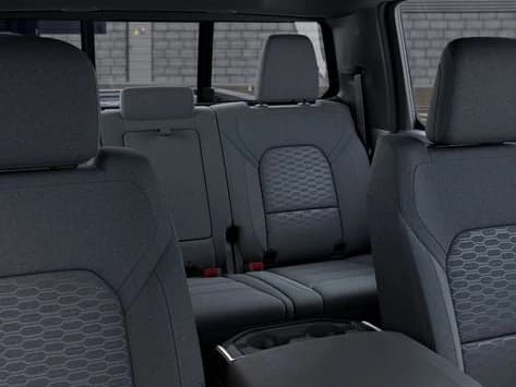 Ram 1500 Big Horn 4x4 Crew Cab 5'7" Box 2026 — side view