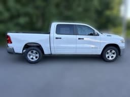 Ram 1500 Big Horn 4x4 Crew Cab 5'7" Box 2026 — side view
