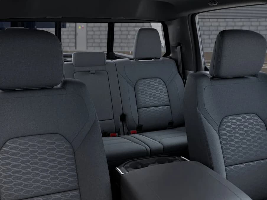 Ram 1500 Tradesman 4x4 Crew Cab 5'7" Box 2026 — side view
