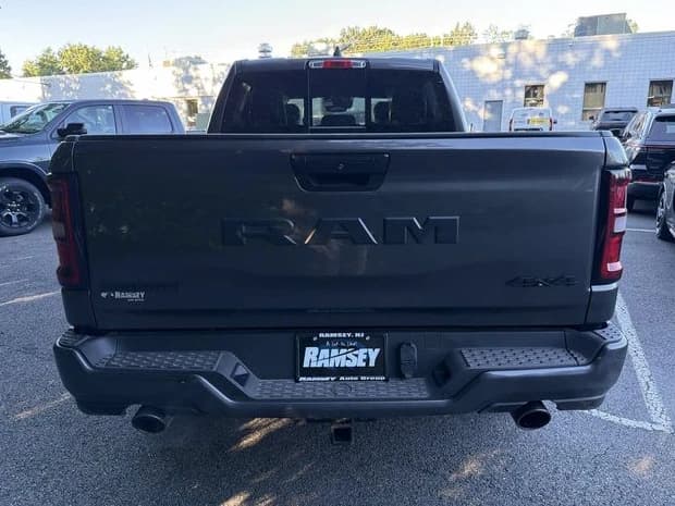 Ram 1500 Big Horn 4x4 Crew Cab 5'7" Box 2026 — side view
