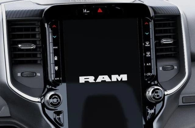 Ram 1500 Big Horn 4x4 Crew Cab 5'7" Box 2026 — side view