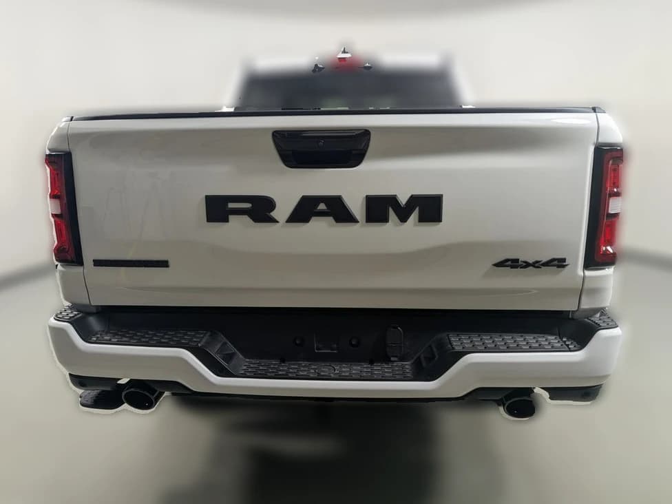 Ram 1500 Big Horn 4x4 Crew Cab 5'7" Box 2026 — side view