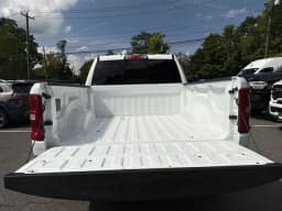 Ram 1500 Big Horn 4x4 Crew Cab 5'7" Box 2026 — side view