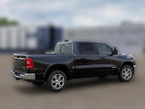 Ram 1500 Big Horn 4x4 Crew Cab 5'7" Box 2026 — side view