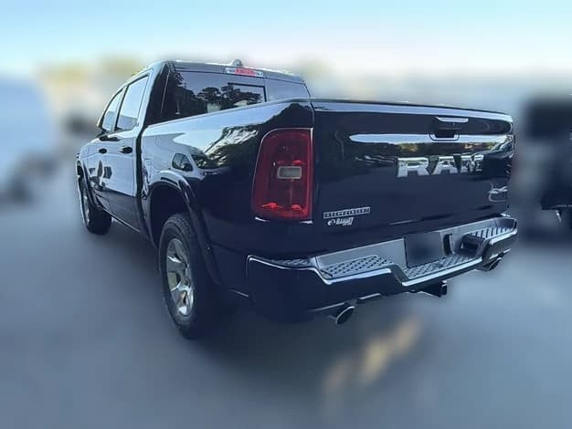 Ram 1500 Big Horn 4x4 Crew Cab 5'7" Box 2026 — side view