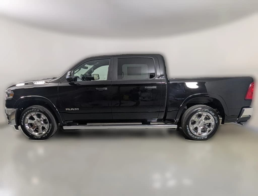 Ram 1500 Big Horn 4x4 Crew Cab 5'7" Box 2026 — side view