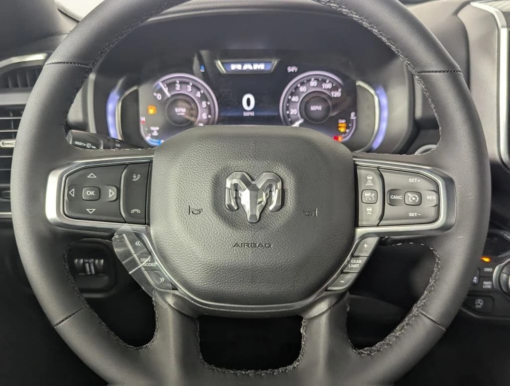 Ram 1500 Big Horn 4x4 Crew Cab 5'7" Box 2026 — side view