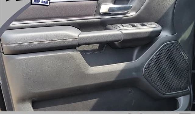 Ram 1500 Big Horn 4x4 Crew Cab 5'7" Box 2026 — side view