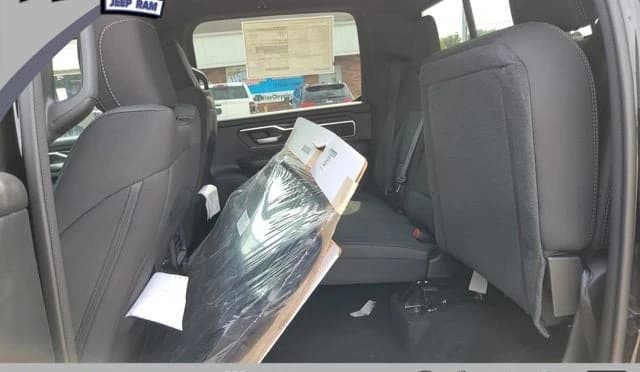 Ram 1500 Big Horn 4x4 Crew Cab 5'7" Box 2026 — side view