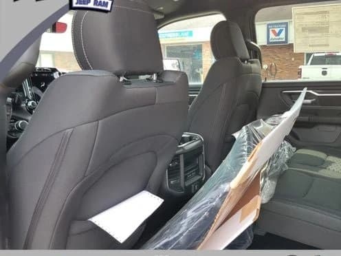 Ram 1500 Big Horn 4x4 Crew Cab 5'7" Box 2026 — side view