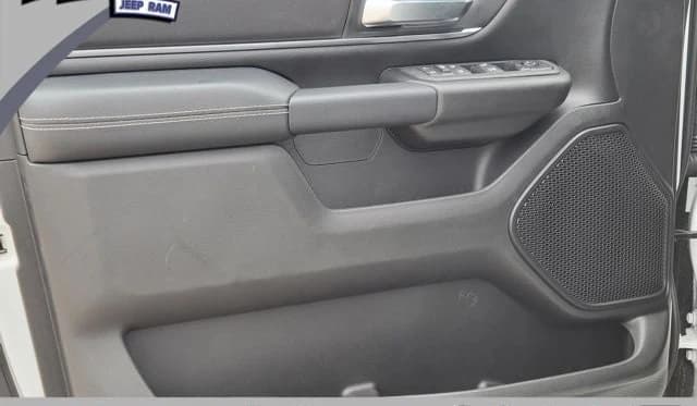 Ram 1500 Big Horn 4x4 Crew Cab 5'7" Box 2026 — side view