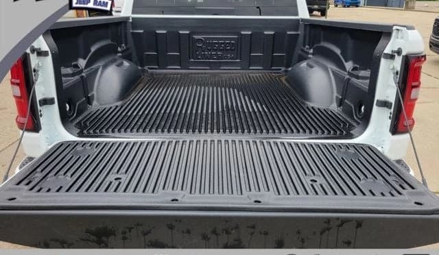 Ram 1500 Big Horn 4x4 Crew Cab 5'7" Box 2026 — side view