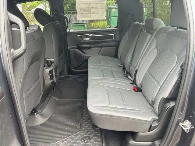 Ram 1500 Big Horn 4x4 Crew Cab 5'7" Box 2026 — side view
