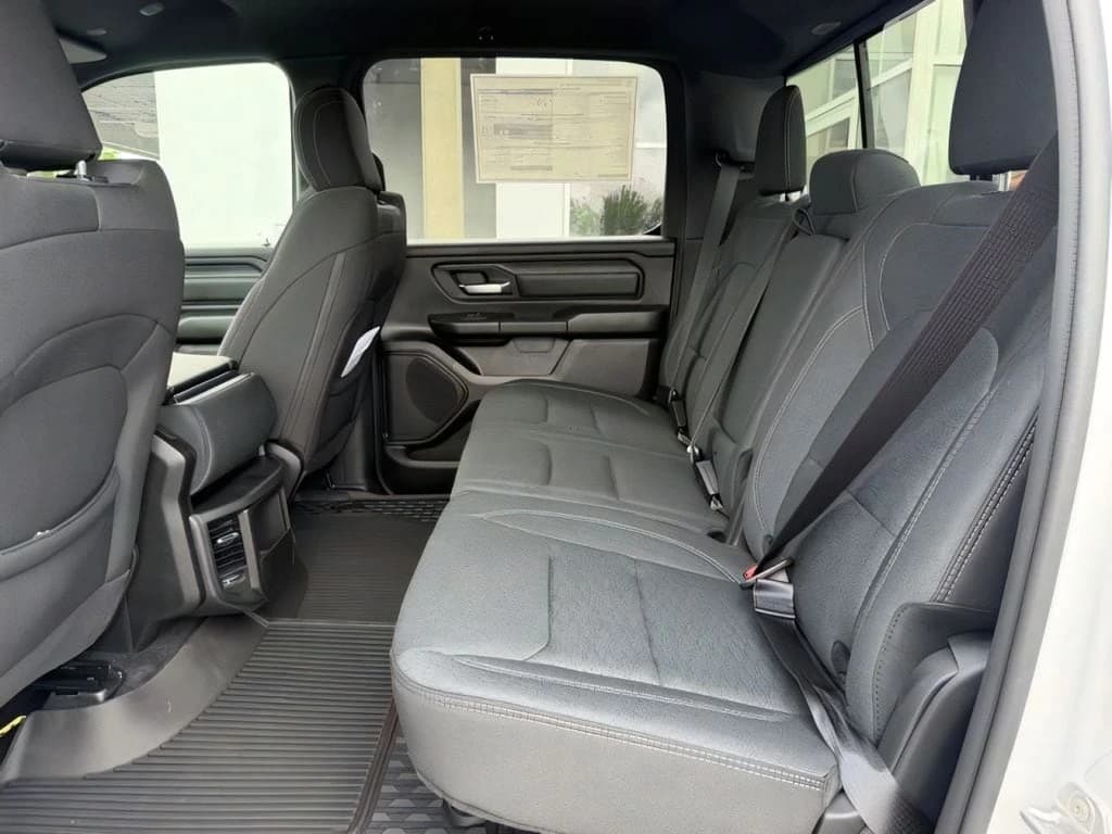Ram 1500 Warlock 4x4 Crew Cab 5'7" Box 2026 — side view