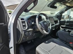 Ram 1500 Warlock 4x4 Crew Cab 5'7" Box 2026 — side view