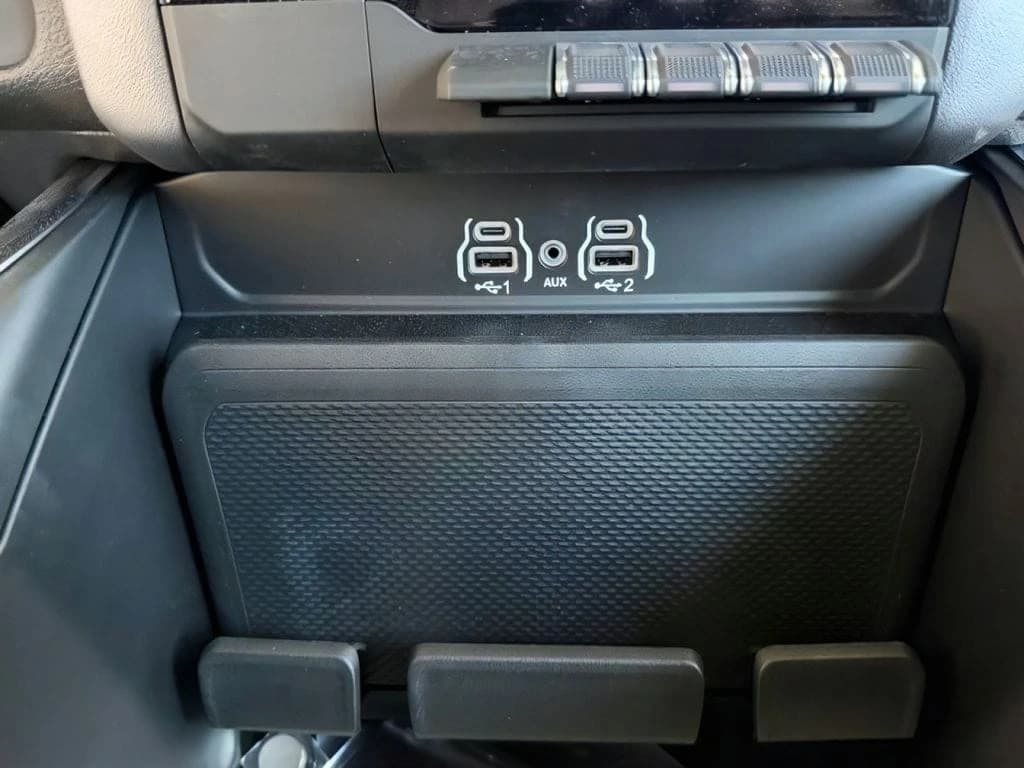 Ram 1500 Express 4x4 Crew Cab 5'7" Box 2026 — side view