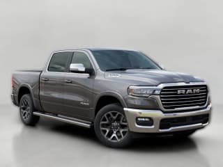 Ram 1500 Laramie 4x4 Crew Cab 5'7" Box
