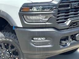 Ram 2500 Tradesman 4x4 Crew Cab 6'4" Box 2026 — side view