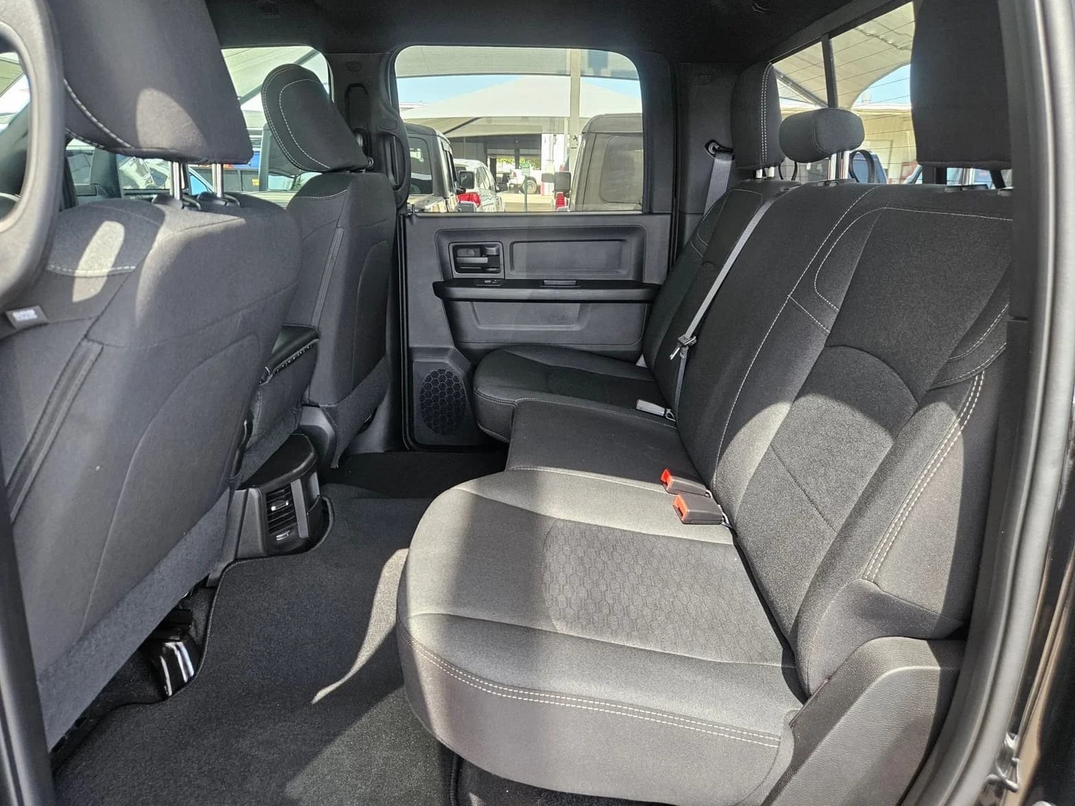 Ram 2500 Black Express 4x2 Crew Cab 6'4" Box 2026 — side view