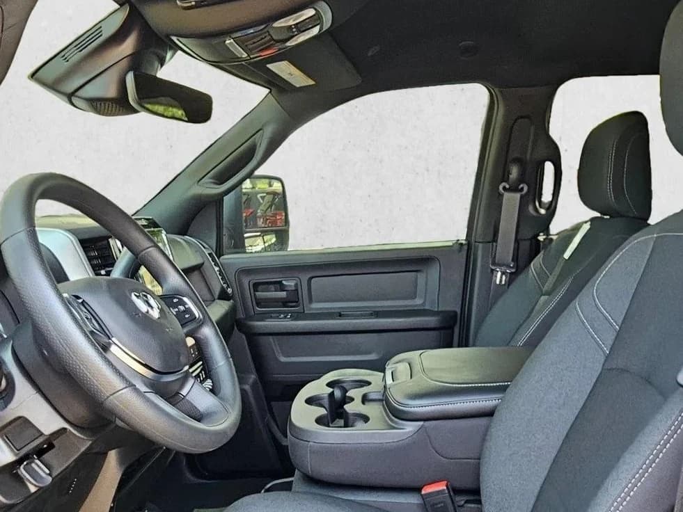 Ram 2500 Tradesman 4x2 Crew Cab 6'4" Box 2026 — side view