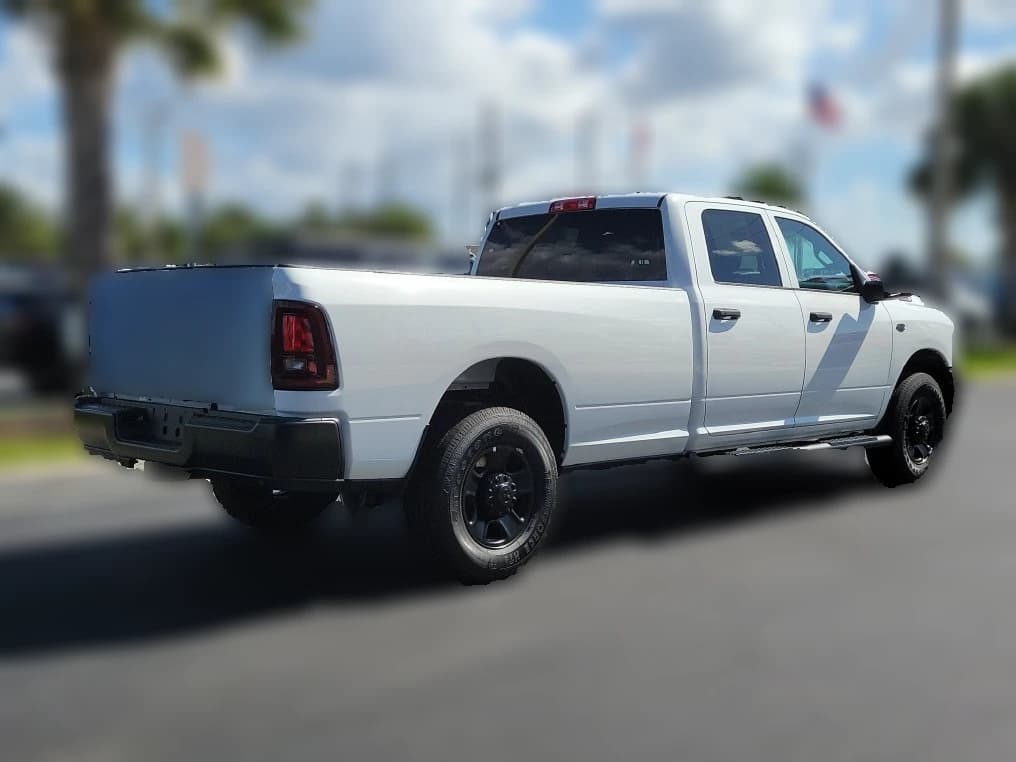 Ram 2500 Tradesman 4x2 Crew Cab 8' Box 2027 — side view
