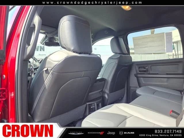 Ram 2500 Tradesman 4x4 Crew Cab 6'4" Box 2026 — side view