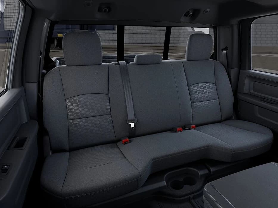 Ram 2500 Tradesman 4x4 Crew Cab 6'4" Box 2026 — side view