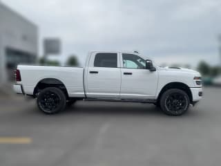 Ram 2500 Black Express 4x4 Crew Cab 6'4" Box