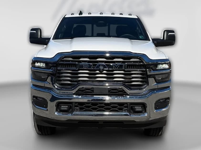 Ram 2500 Tradesman 4x4 Crew Cab 6'4" Box 2027 — side view