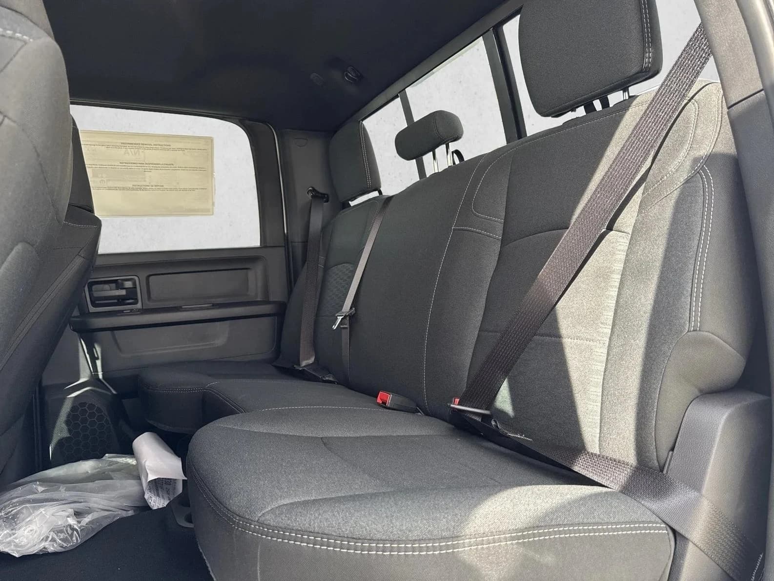 Ram 2500 Tradesman 4x4 Crew Cab 6'4" Box 2027 — side view