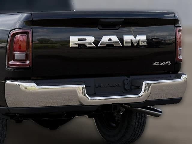 Ram 2500 Tradesman 4x4 Crew Cab 6'4" Box 2026 — side view