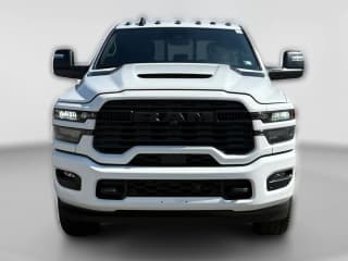 Ram 2500 Black Express 4x4 Crew Cab 6'4" Box