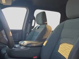 Ram 2500 Warlock 4x4 Crew Cab 6'4" Box 2027 — side view