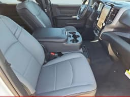 Ram 2500 Tradesman 4x4 Crew Cab 6'4" Box 2026 — side view