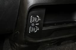 Ram 2500 Black Express 4x4 Crew Cab 6'4" Box 2026 — side view