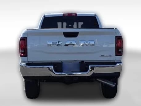 Ram 2500 Tradesman 4x4 Crew Cab 6'4" Box 2026 — side view