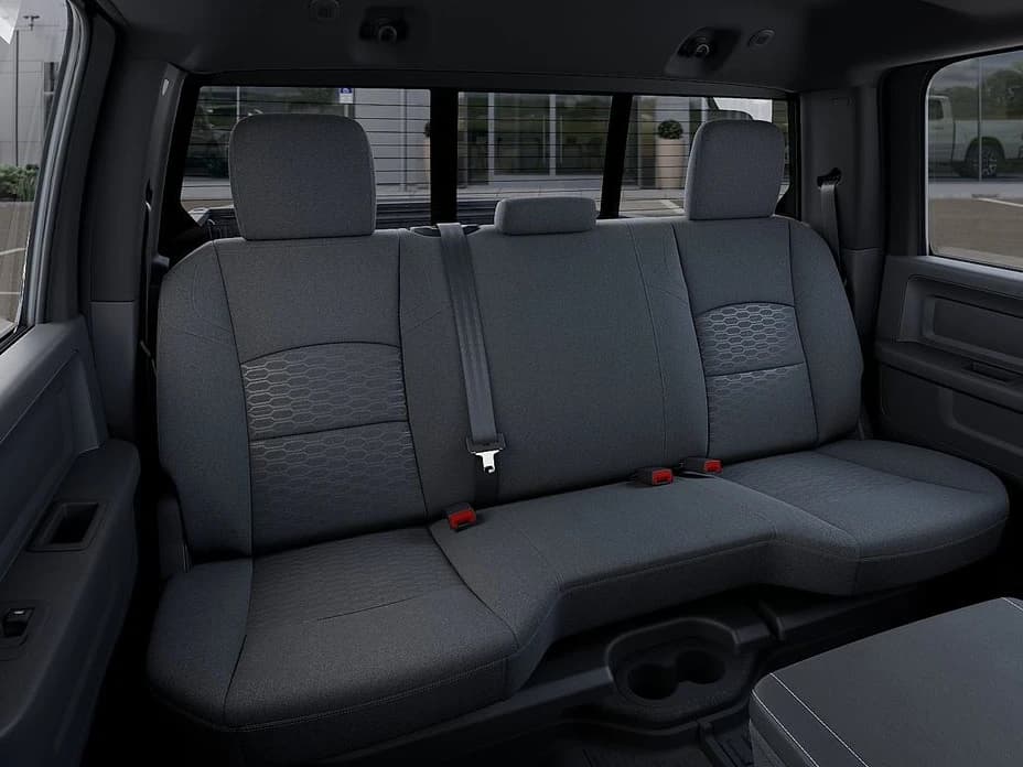 Ram 2500 Tradesman 4x4 Crew Cab 6'4" Box 2026 — side view
