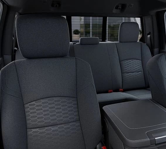 Ram 2500 Tradesman 4x4 Crew Cab 6'4" Box 2026 — side view