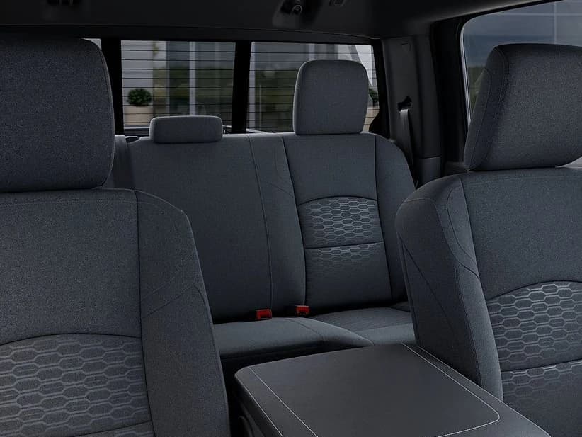 Ram 2500 Tradesman 4x4 Crew Cab 6'4" Box 2026 — side view