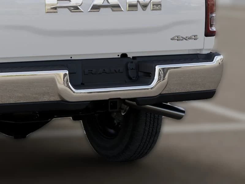 Ram 2500 Tradesman 4x4 Crew Cab 6'4" Box 2027 — side view