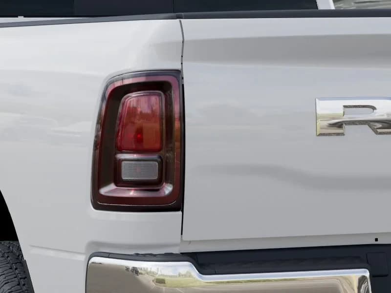 Ram 2500 Tradesman 4x4 Crew Cab 6'4" Box 2027 — side view
