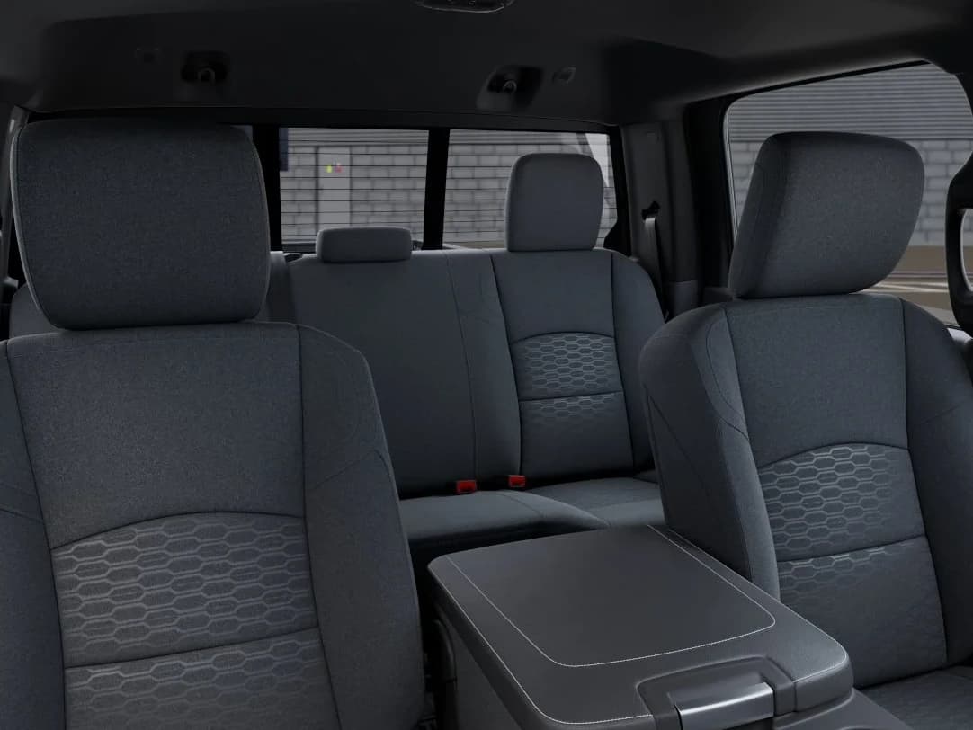 Ram 2500 Tradesman 4x4 Crew Cab 6'4" Box 2027 — side view