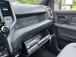 Ram 2500 Tradesman 4x4 Crew Cab 6'4" Box 2026 — side view