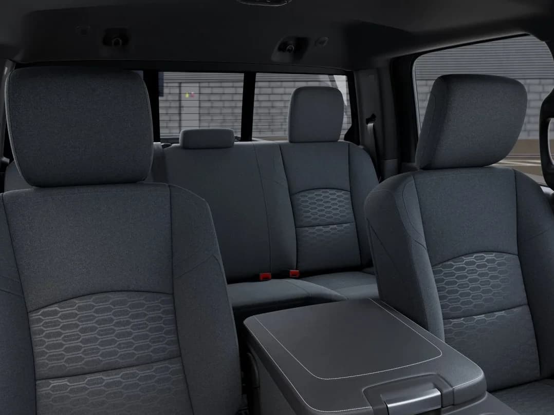 Ram 2500 Tradesman 4x4 Crew Cab 6'4" Box 2027 — side view